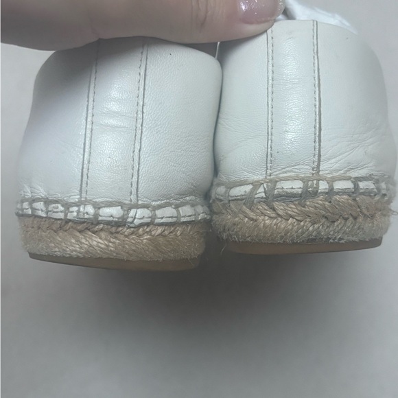 ✨Rare✨ Tory Burch Colorblock Leather Espadrilles in White & Black - Picture 3 of 5